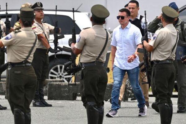 Ecuador’s president invites foreign armies to fight gangs in the country news