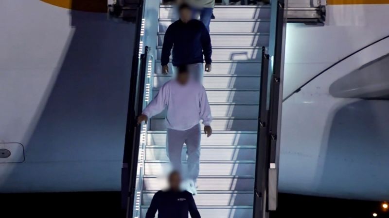 Video: CNN on tarmac as flight of 199 deportees from US arrives in Venezuela news