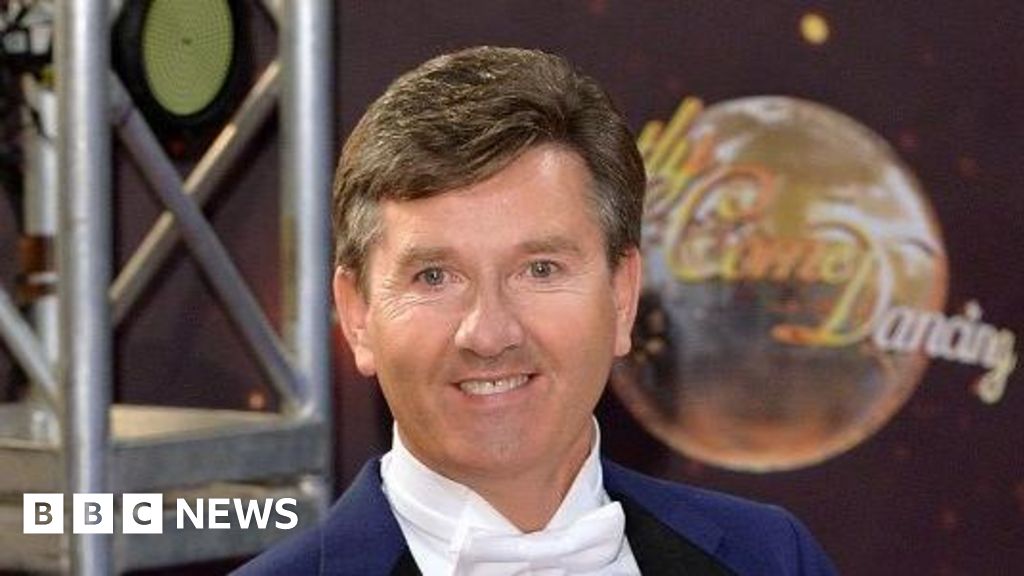 Daniel O’Donnell warns fans about Facebook ‘scammers’ claiming he is sick